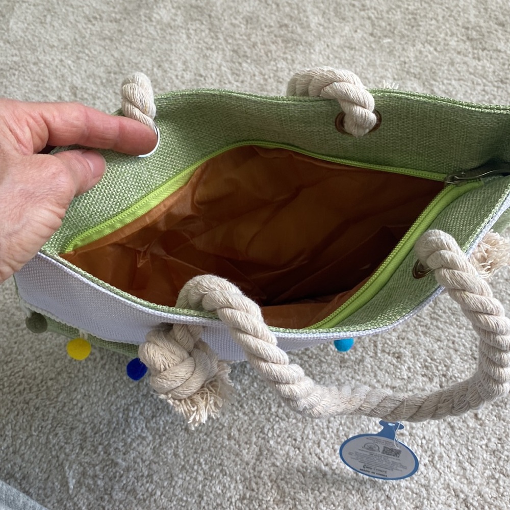 Beach ๐๏ธ bag - Picture 2 of 3